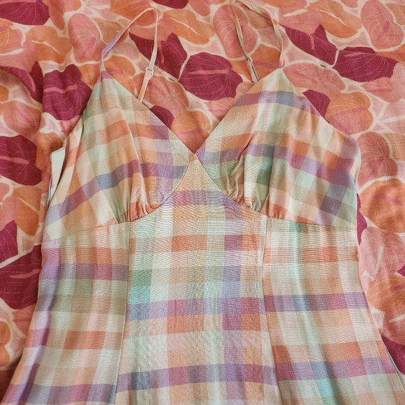 𝑀𝑢𝑟𝑎 𝐵𝑜𝑢𝑡𝑖𝑞𝑢𝑒 𝐴𝑚𝑜𝑢𝑟𝑎 𝑀𝑖𝑑𝑖 𝐷𝑟𝑒𝑠𝑠 - Picture 6 of 8